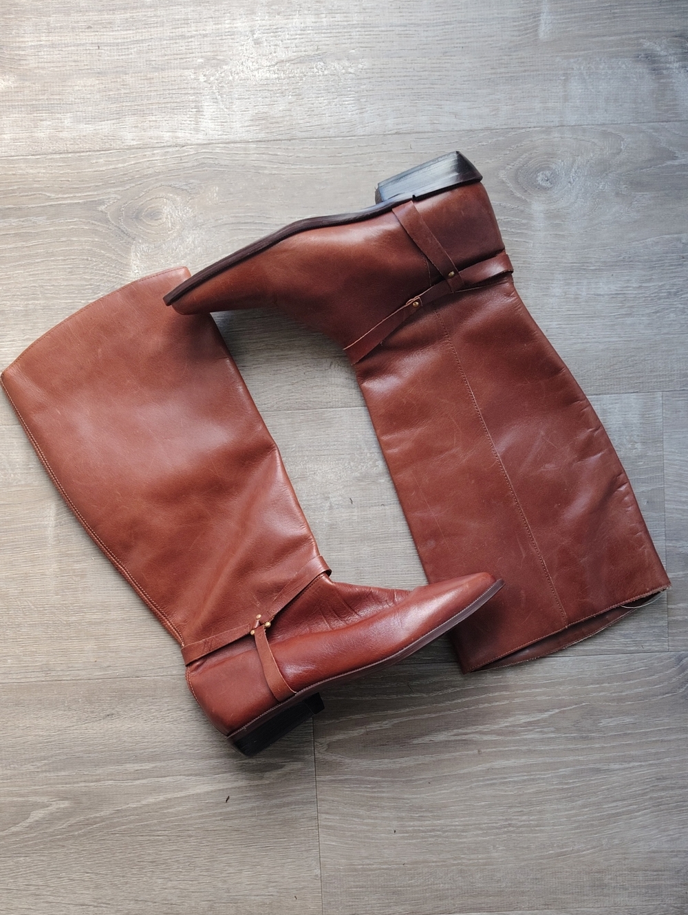 Classic  Vintage Brown Leather Knee-High Riding Boots